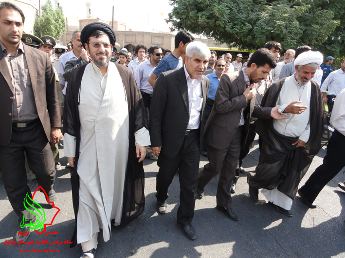 حضور مسئولین شهری دزفول در راهپیمایی حایت از پیامبر